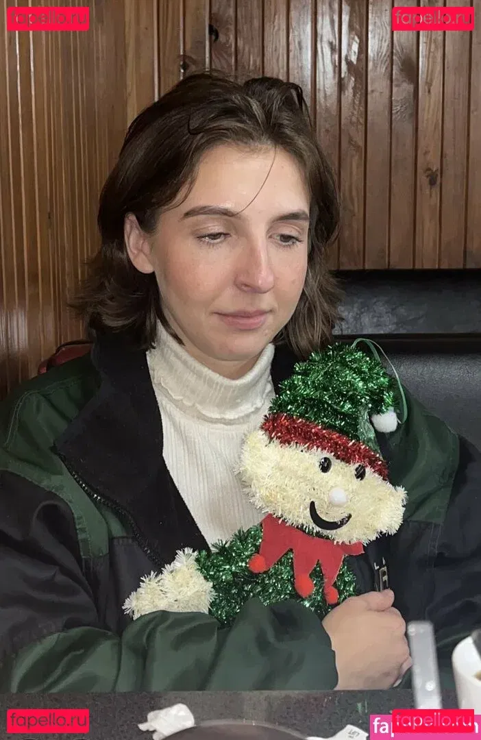 mxssmiaa Onlyfans Photo Gallery 