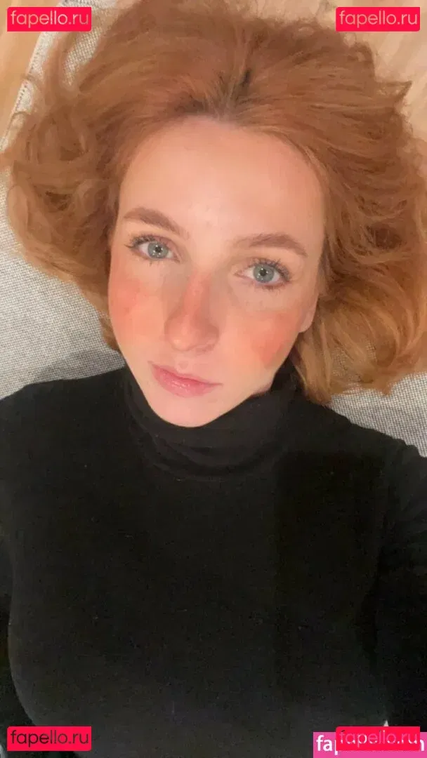 mxssmiaa Onlyfans Photo Gallery 