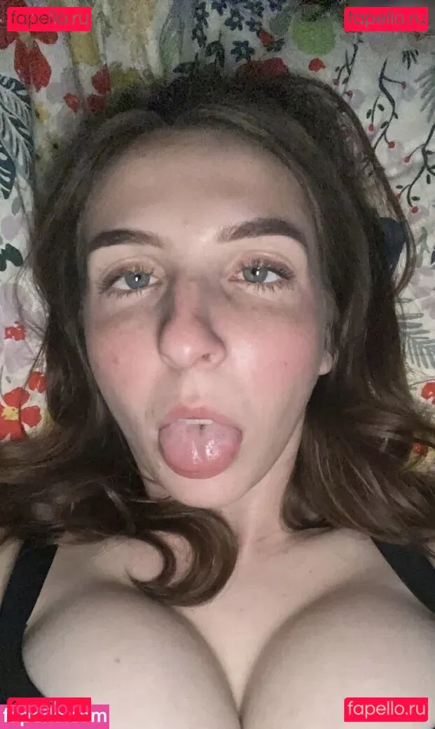 mxssmiaa Onlyfans Photo Gallery 