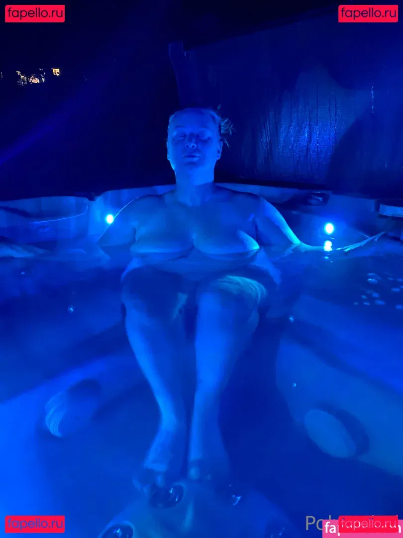 poly_triad Onlyfans Photo Gallery 