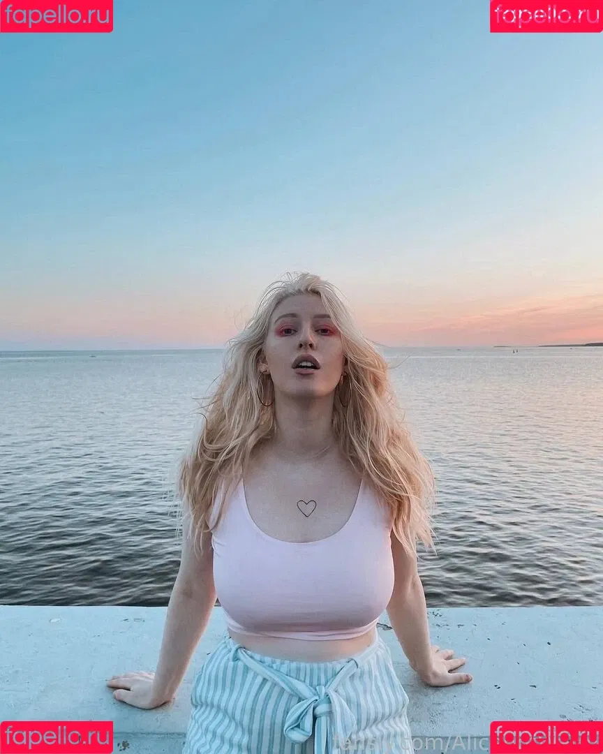 Alice Warmheart Onlyfans Photo Gallery 