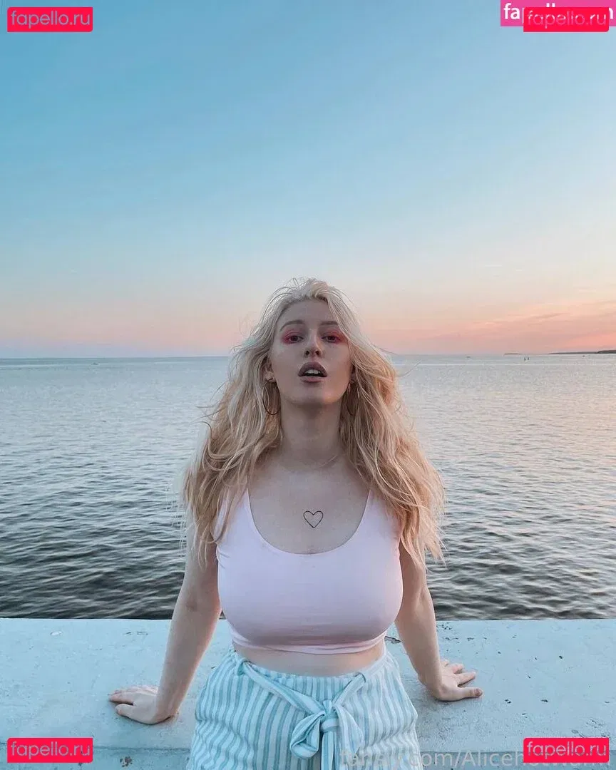 Alice Warmheart Onlyfans Photo Gallery 