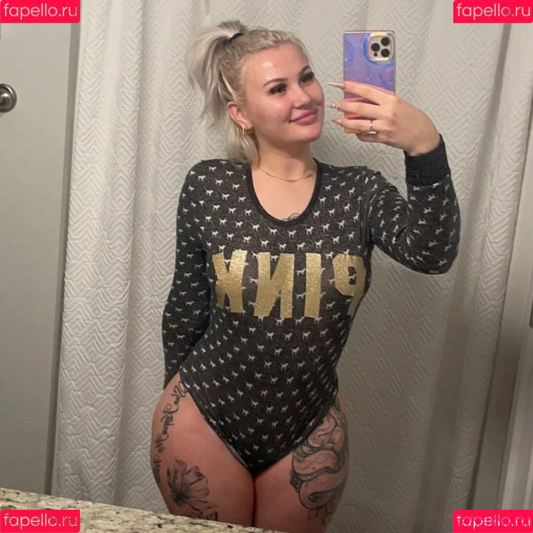 Leeza Onlyfans Photo Gallery 