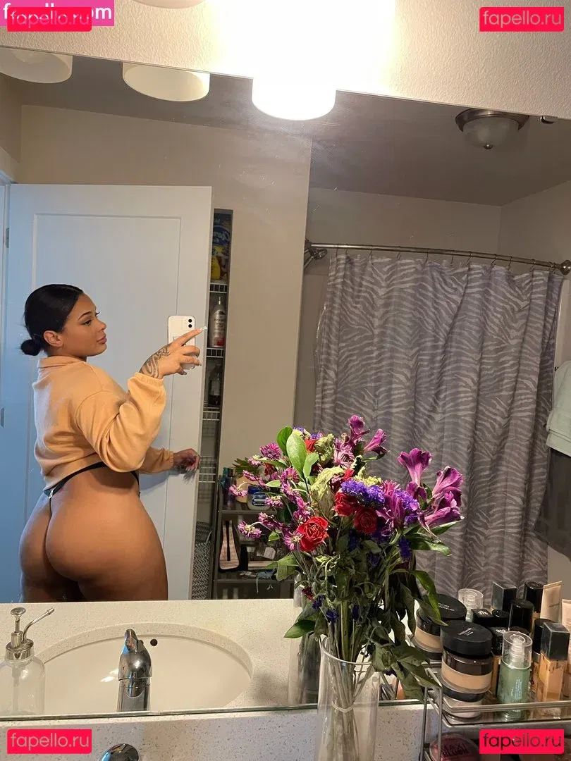 Leeza Onlyfans Photo Gallery 