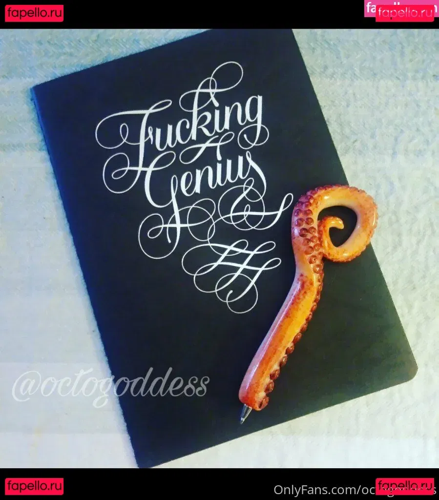 octogoddess Onlyfans Photo Gallery 