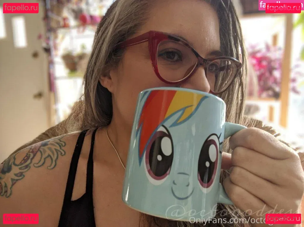 octogoddess Onlyfans Photo Gallery 