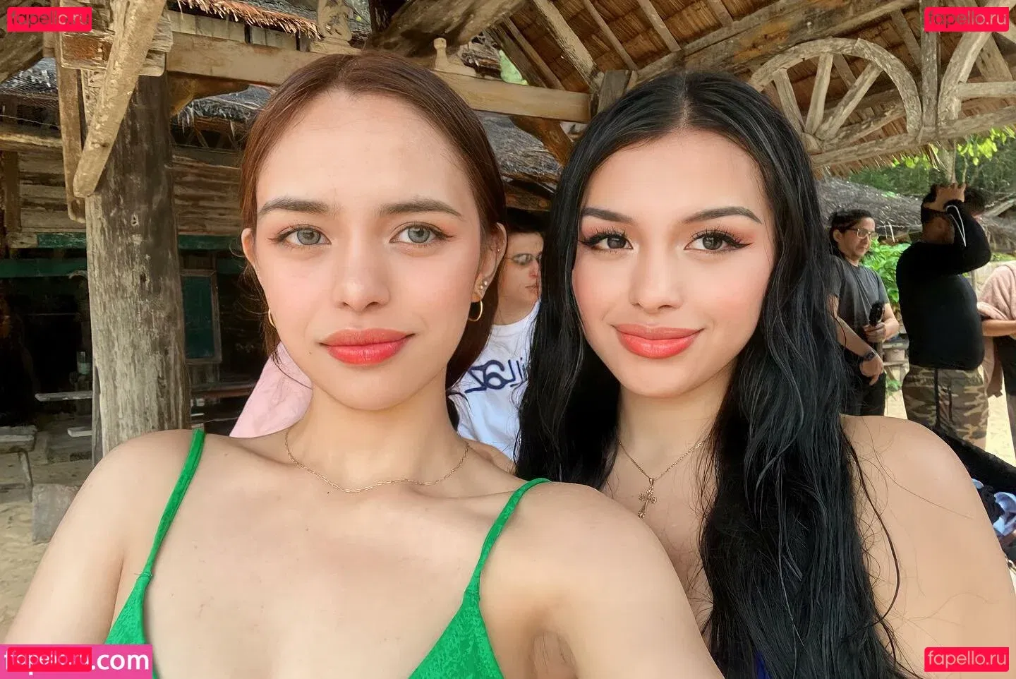 Escosis Sisters Onlyfans Photo Gallery 