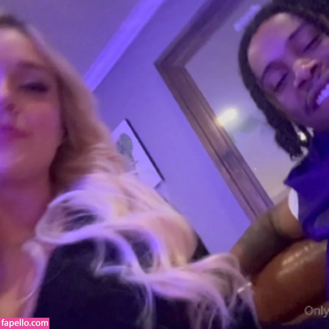 Kali Roses Onlyfans Photo Gallery 