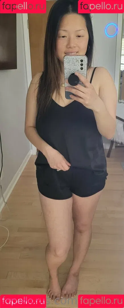 missjeeyungfree Onlyfans Photo Gallery 