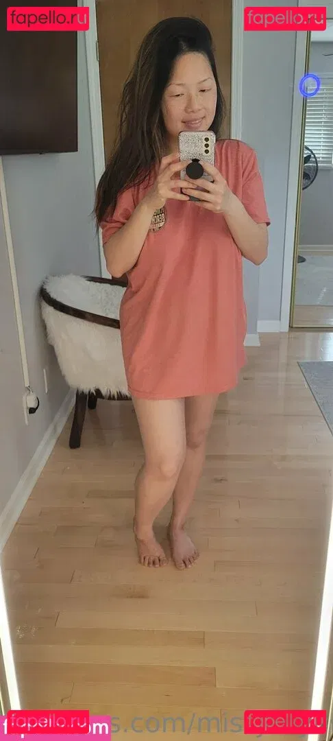 missjeeyungfree Onlyfans Photo Gallery 