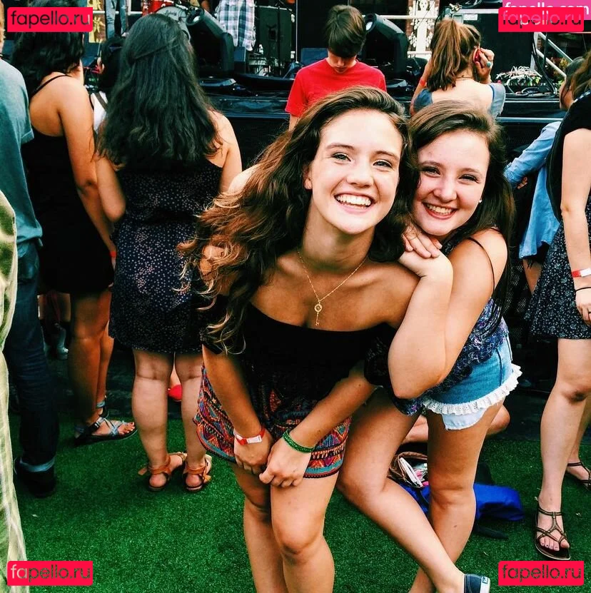 Leighton Wilson Onlyfans Photo Gallery 