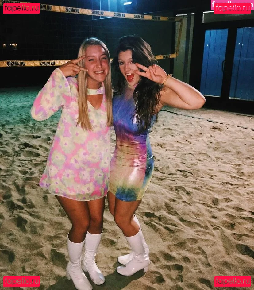 Leighton Wilson Onlyfans Photo Gallery 