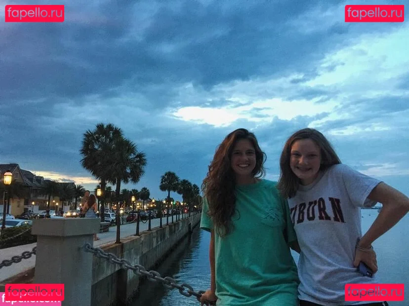 Leighton Wilson Onlyfans Photo Gallery 