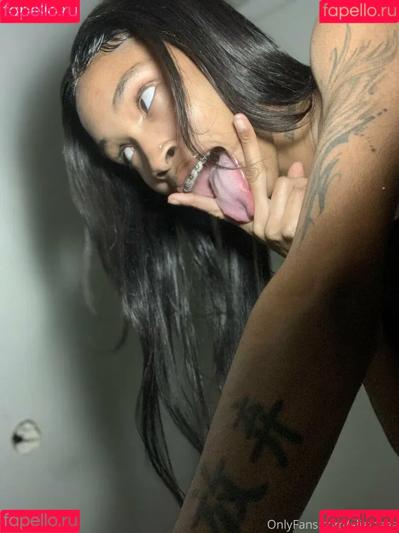 prettyfaceslimm Onlyfans Photo Gallery 