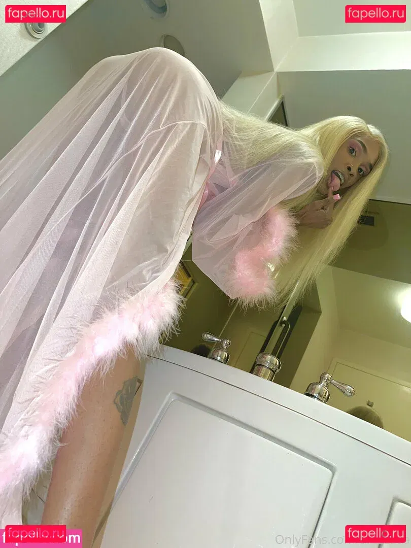 prettyfaceslimm Onlyfans Photo Gallery 