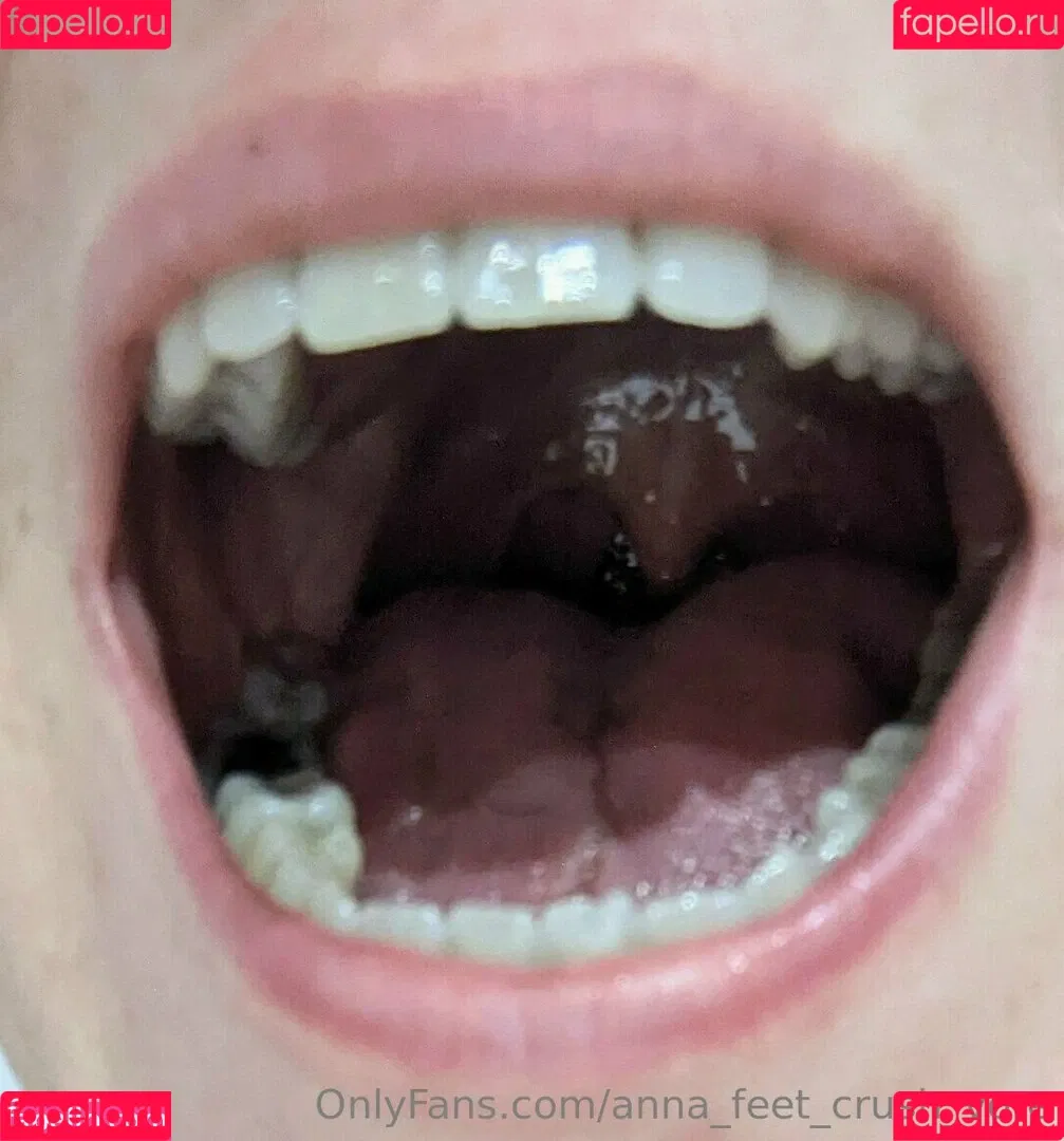 anna_feet_crush_vore Onlyfans Photo Gallery 