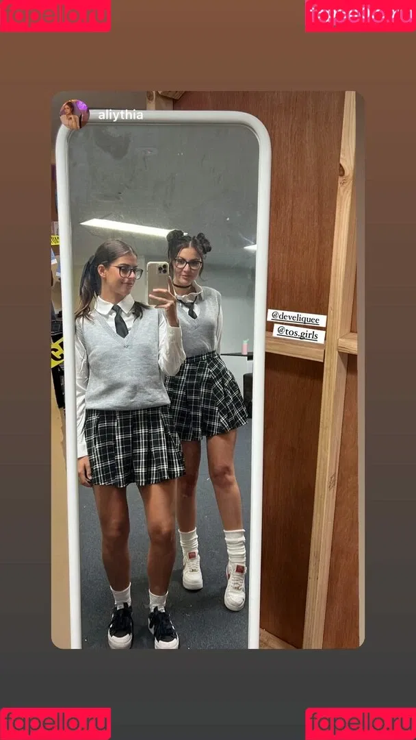 Aliythia Onlyfans Photo Gallery 