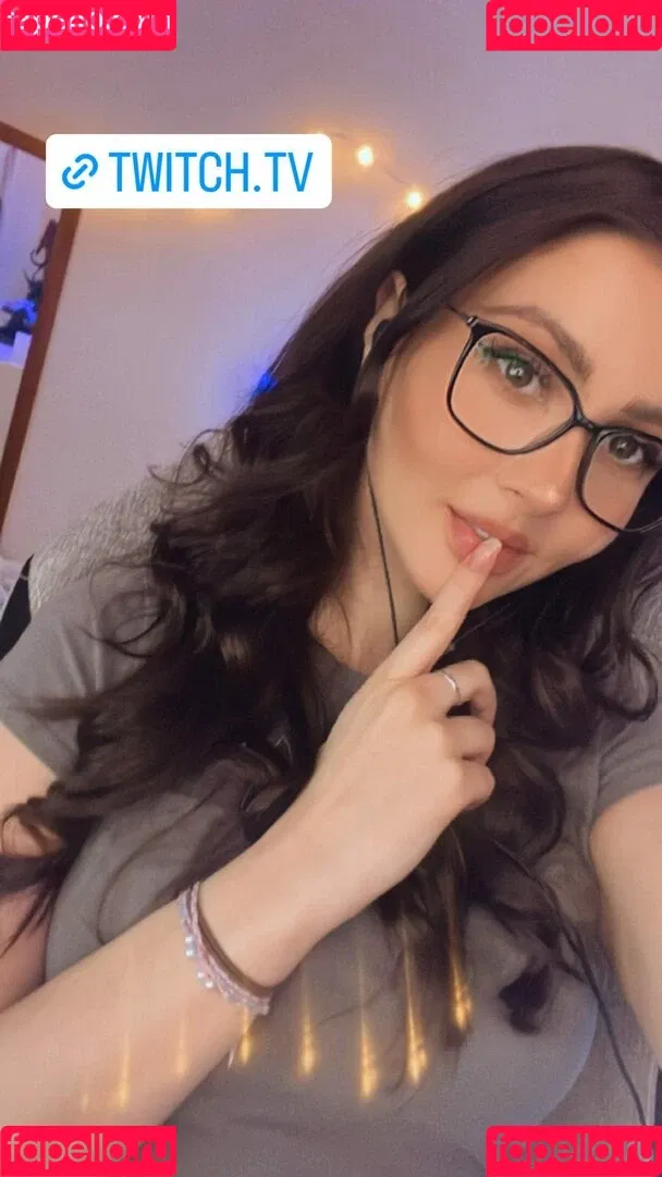 Aliythia Onlyfans Photo Gallery 