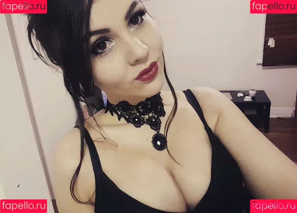 Aliythia Onlyfans Photo Gallery 