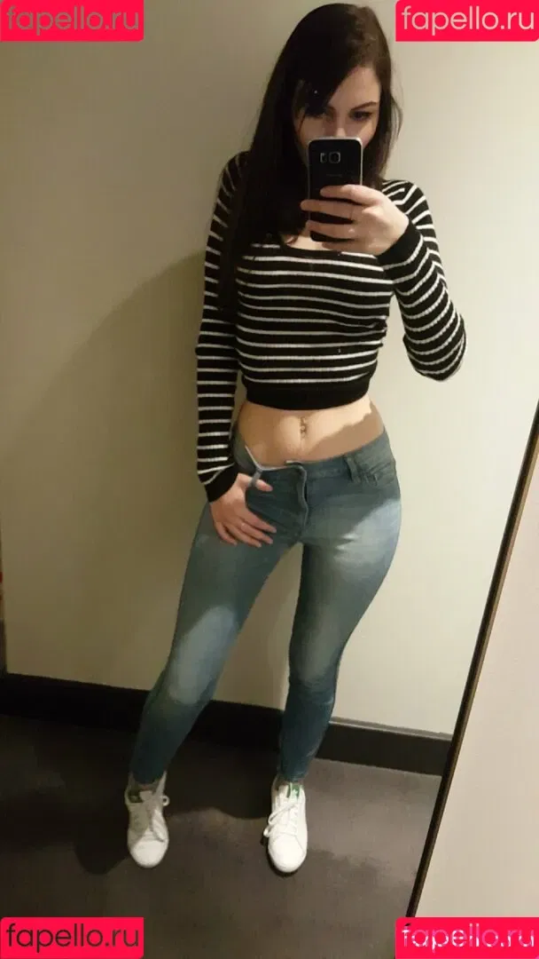 Aliythia Onlyfans Photo Gallery 