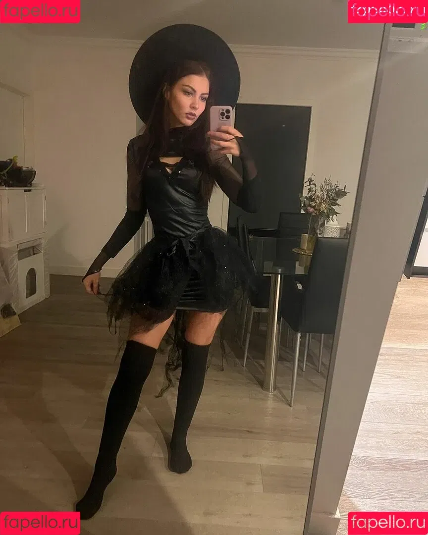 Aliythia Onlyfans Photo Gallery 