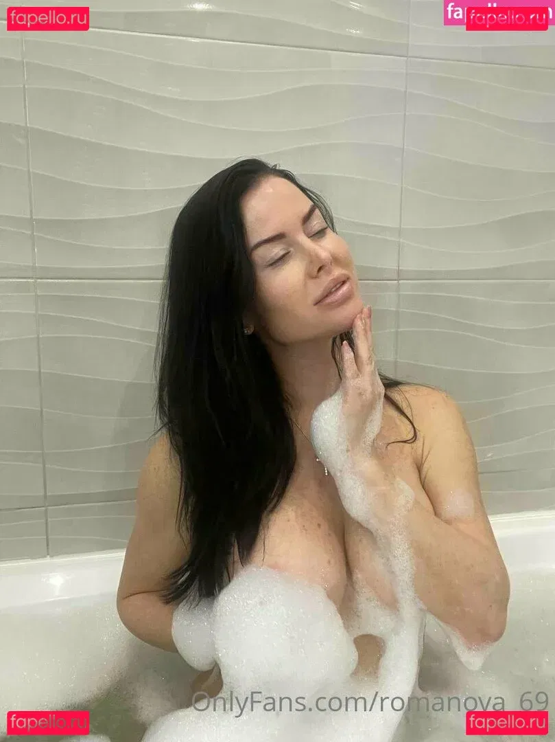 romanova_69 Onlyfans Photo Gallery 