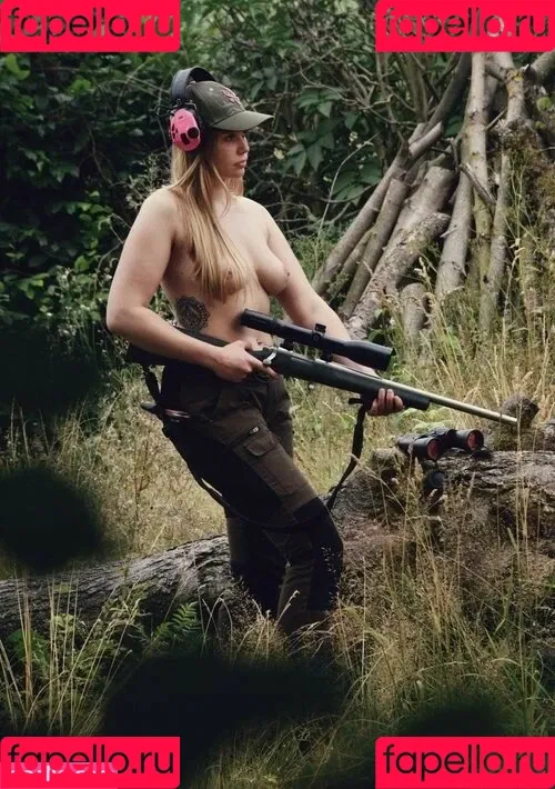 Farmgirl JoJo Onlyfans Photo Gallery 