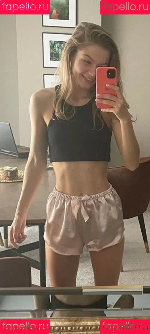 Lizi Asmr Onlyfans Photo Gallery 