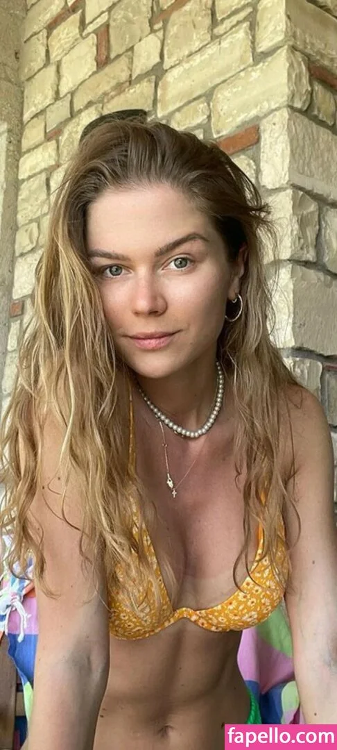 Lizi Asmr Onlyfans Photo Gallery 