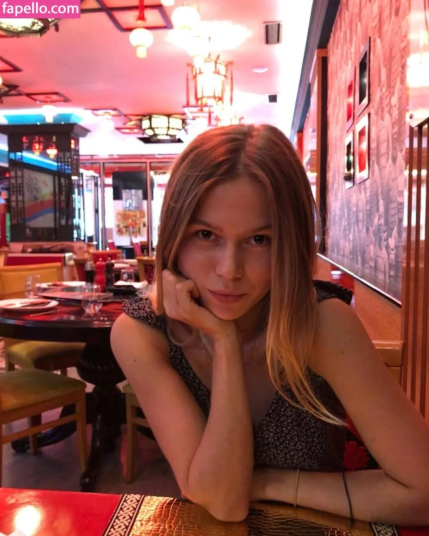 Lizi Asmr Onlyfans Photo Gallery 