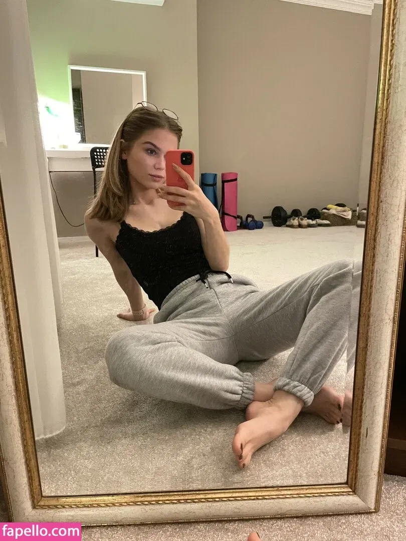 Lizi Asmr Onlyfans Photo Gallery 