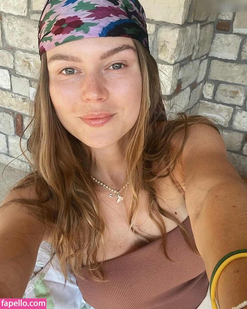 Lizi Asmr Onlyfans Photo Gallery 