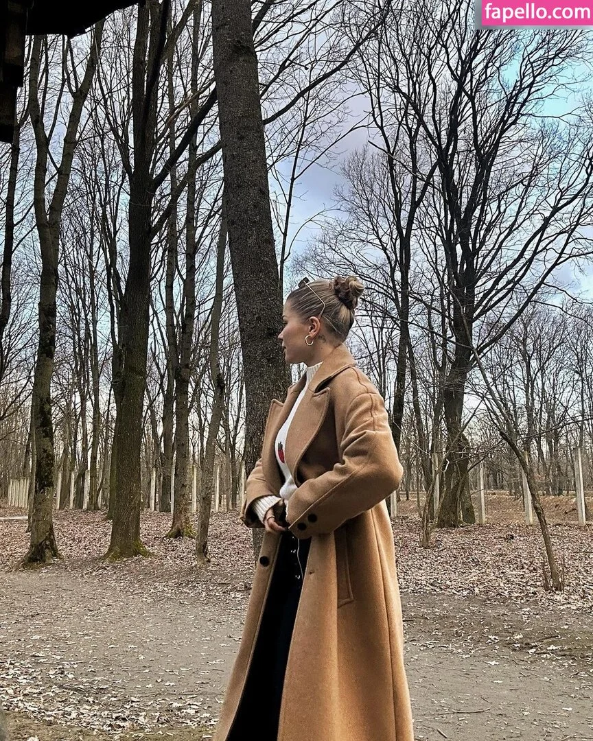 Lizi Asmr Onlyfans Photo Gallery 