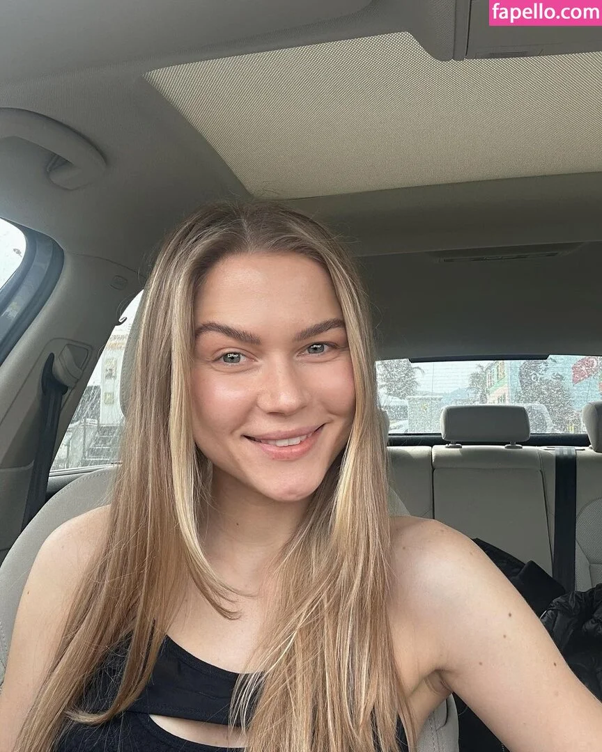 Lizi Asmr Onlyfans Photo Gallery 
