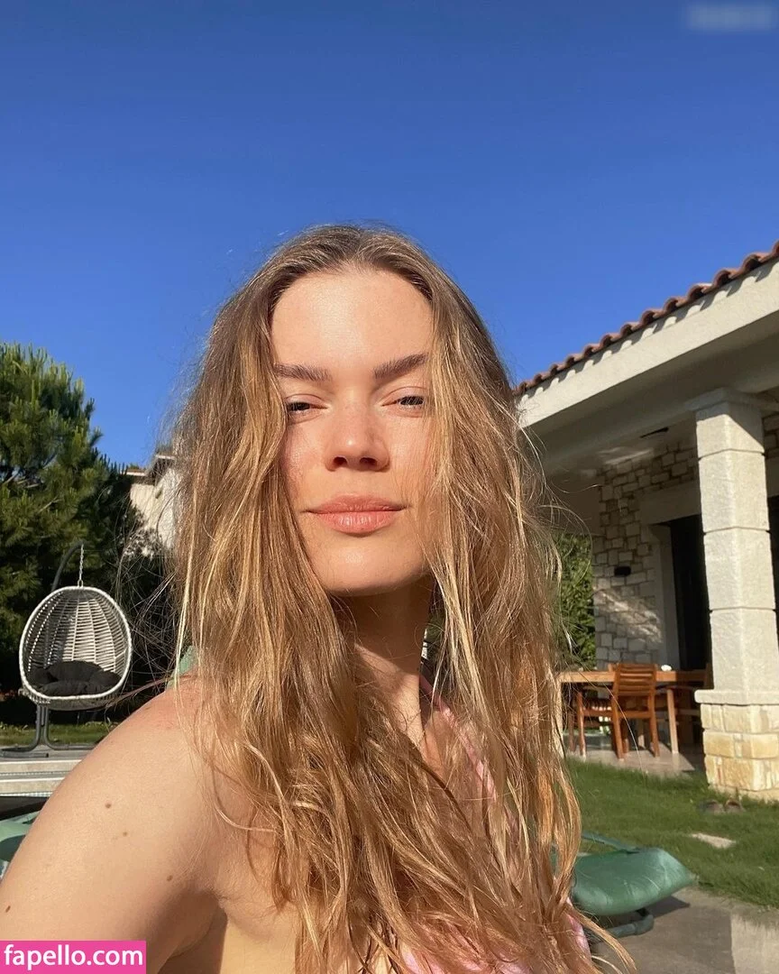 Lizi Asmr Onlyfans Photo Gallery 