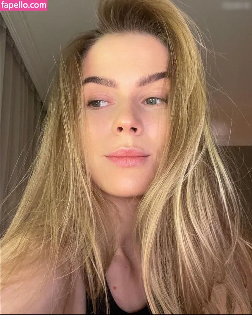 Lizi Asmr Onlyfans Photo Gallery 