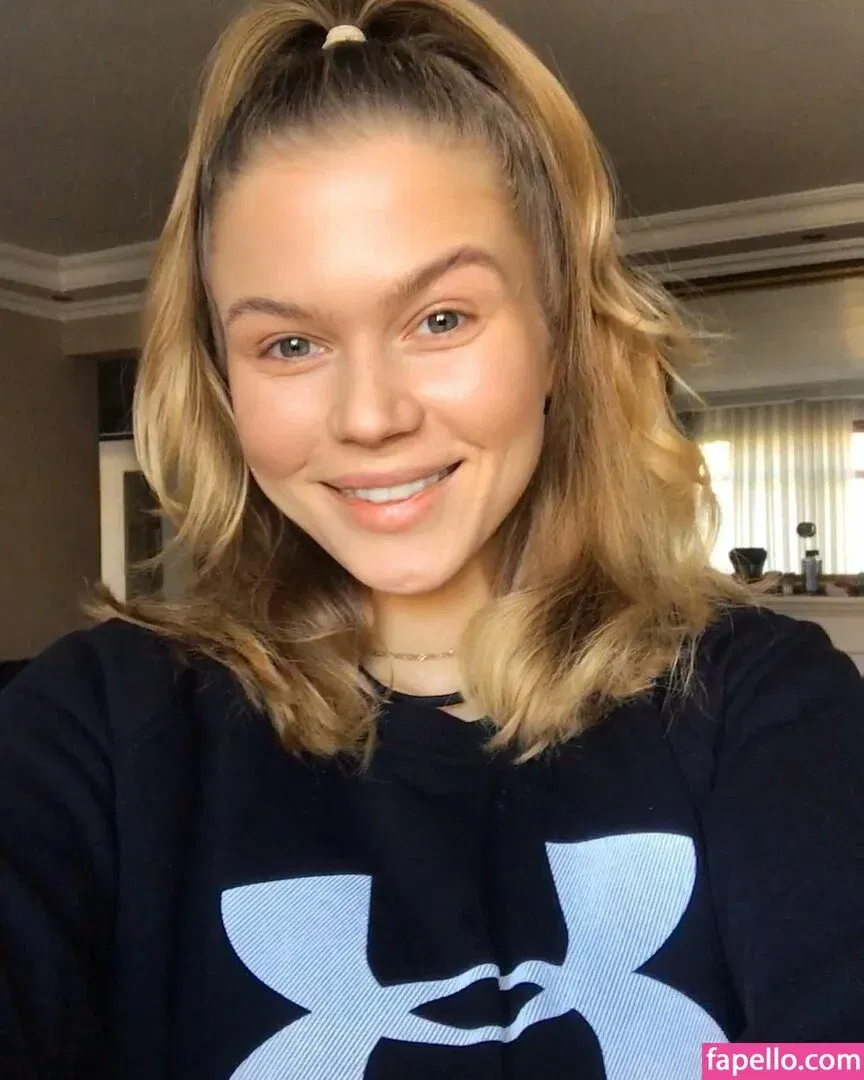 Lizi Asmr Onlyfans Photo Gallery 