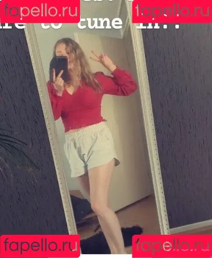 lauraa Onlyfans Photo Gallery 