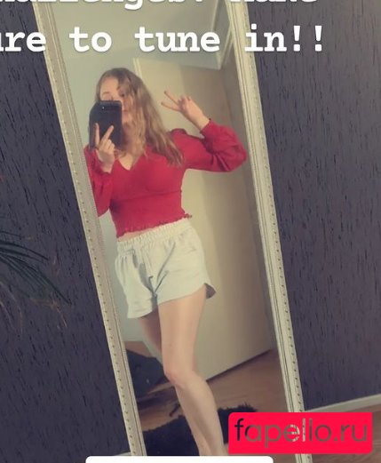 lauraa Nude Onlyfans Photo 18
