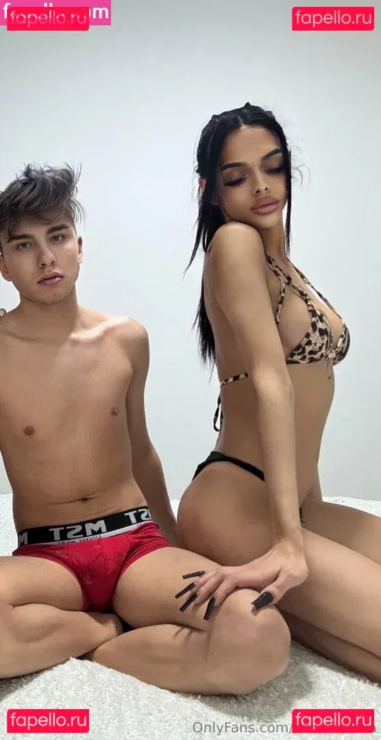 hamzaalexa Onlyfans Photo Gallery 