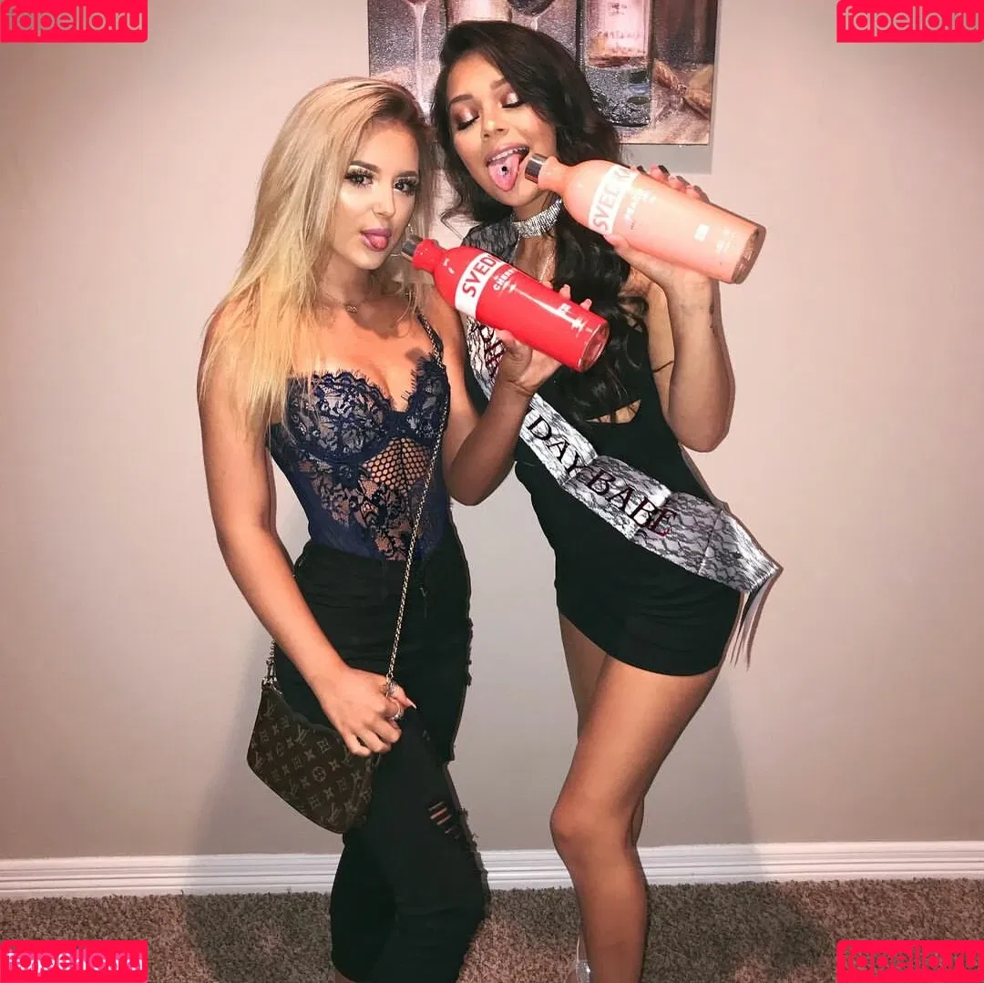 Ashlyn Sharp Onlyfans Photo Gallery 