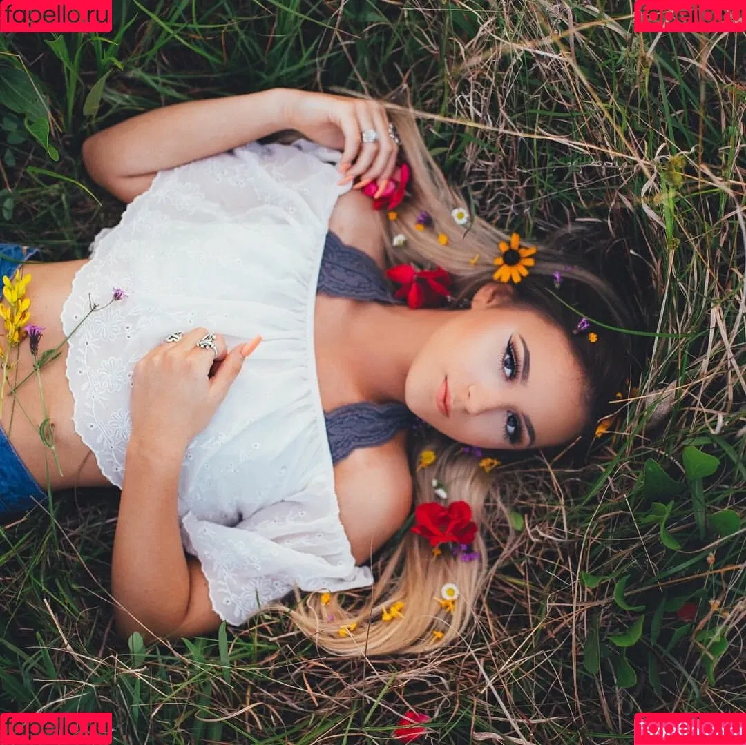 Ashlyn Sharp Onlyfans Photo Gallery 