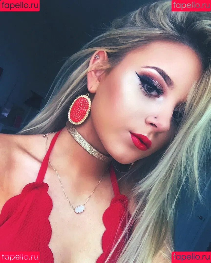 Ashlyn Sharp Onlyfans Photo Gallery 