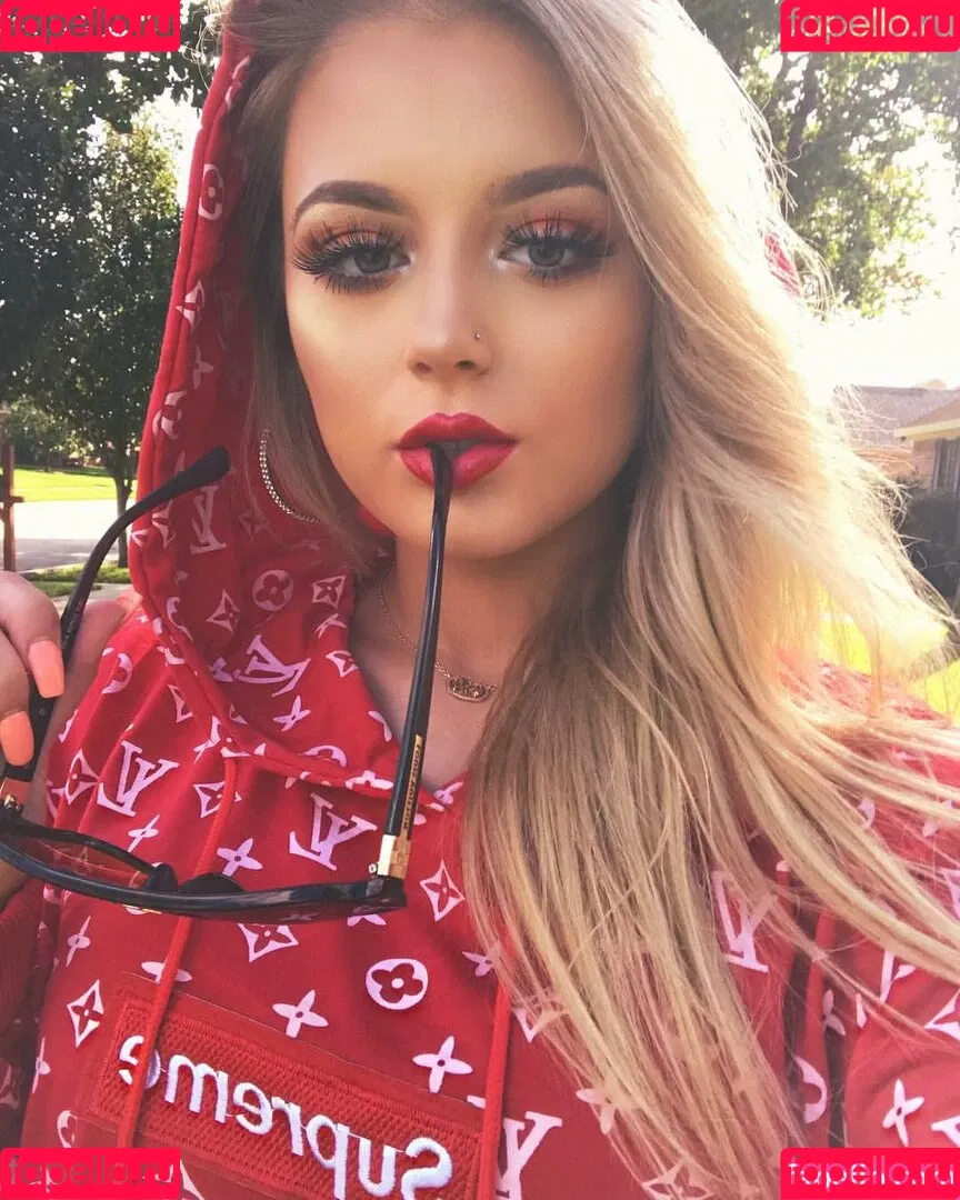 Ashlyn Sharp Onlyfans Photo Gallery 