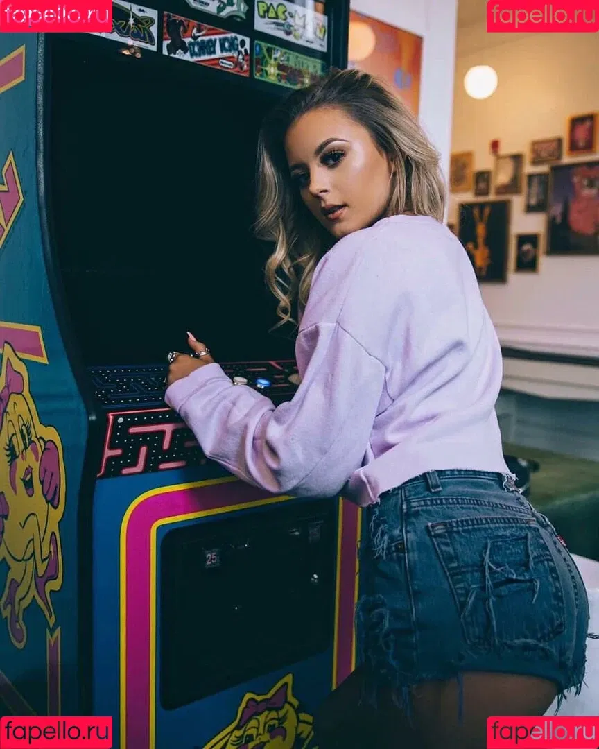 Ashlyn Sharp Onlyfans Photo Gallery 