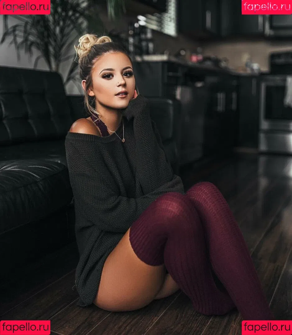 Ashlyn Sharp Onlyfans Photo Gallery 