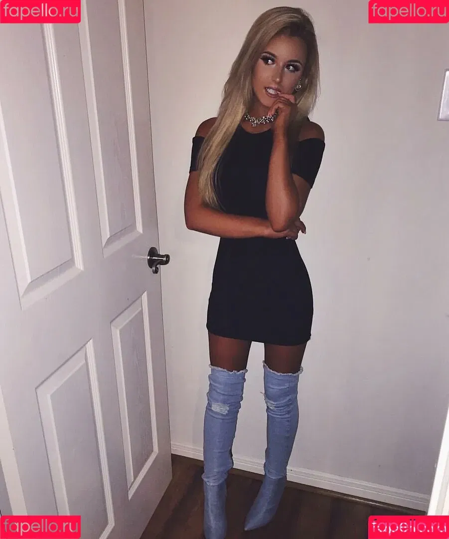 Ashlyn Sharp Onlyfans Photo Gallery 