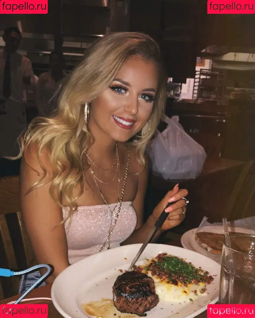 Ashlyn Sharp Onlyfans Photo Gallery 