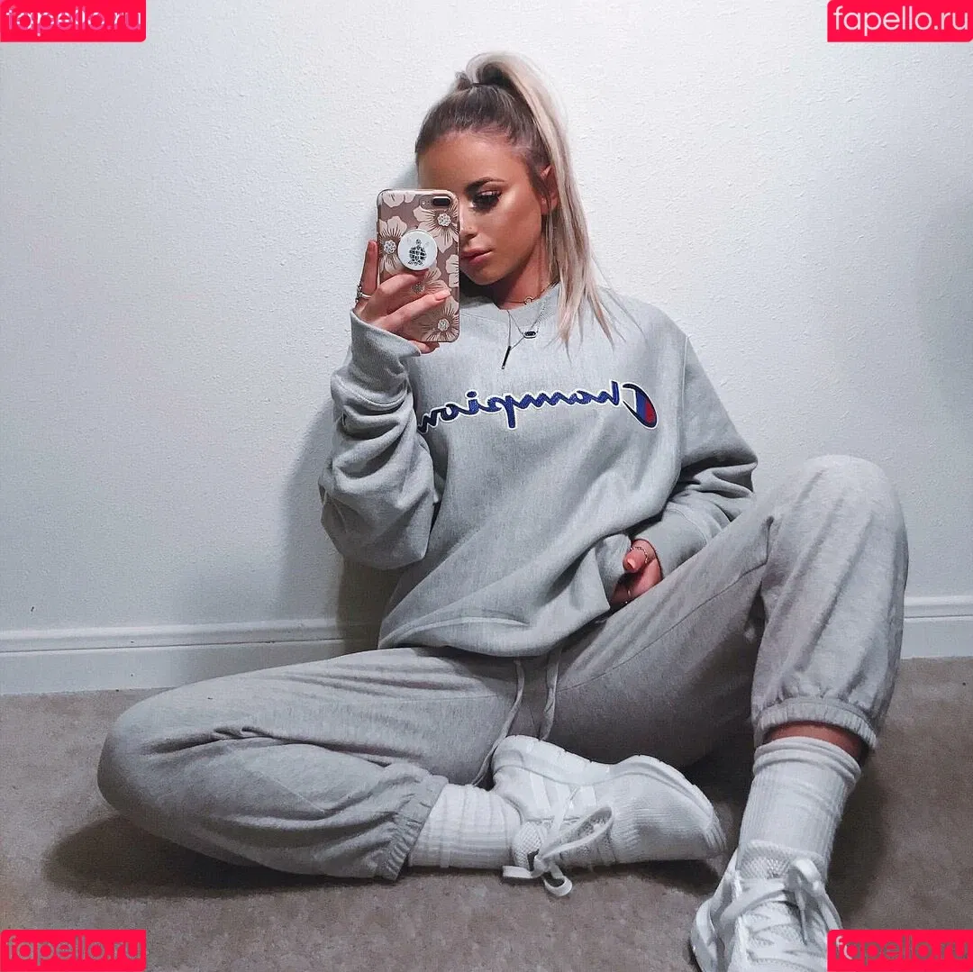Ashlyn Sharp Onlyfans Photo Gallery 