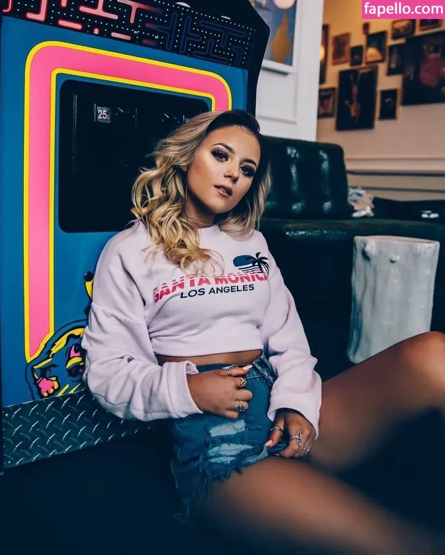 Ashlyn Sharp Onlyfans Photo Gallery 